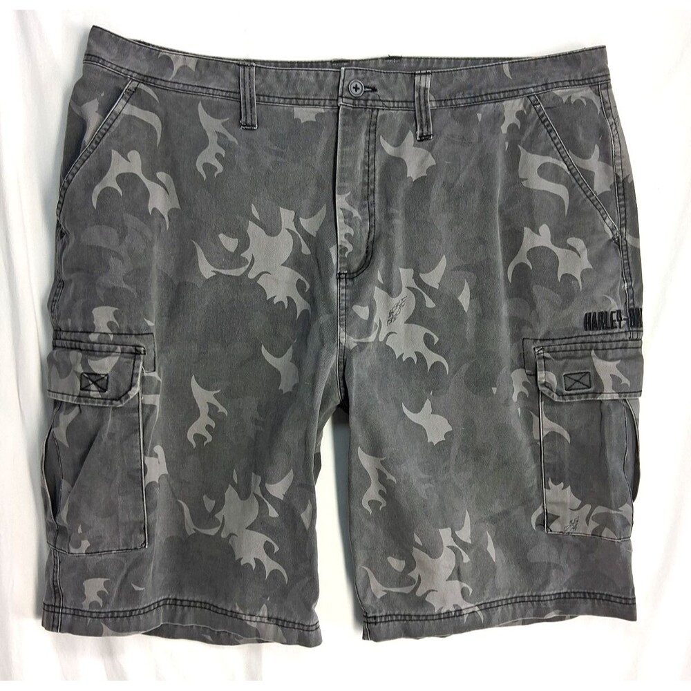 VTG - Harley Davidson Flame Camo Cargo Shorts Men's 40 Embroidered Y2K Summer